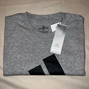 Grey Adidas Men’s T-Shirt